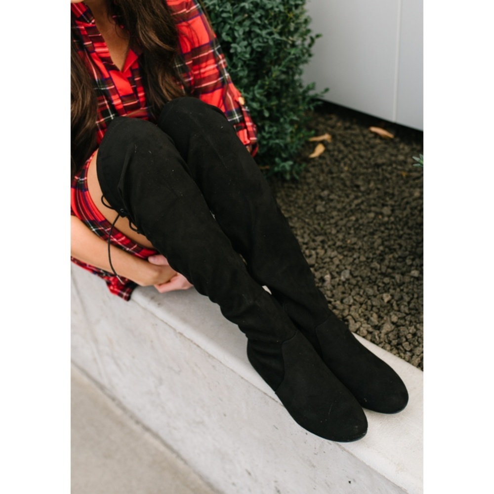 𝙇𝙖𝙨𝙩 𝙎𝙞𝙯 6 🖤𝑭𝒐𝒓𝒆𝒗𝒆𝒓 𝑪𝒍𝒂𝒔𝒔𝒊𝒄- 𝑺𝒖𝒆𝒅𝒆 𝑩𝒐𝒐𝒕 - Picture 9 of 13